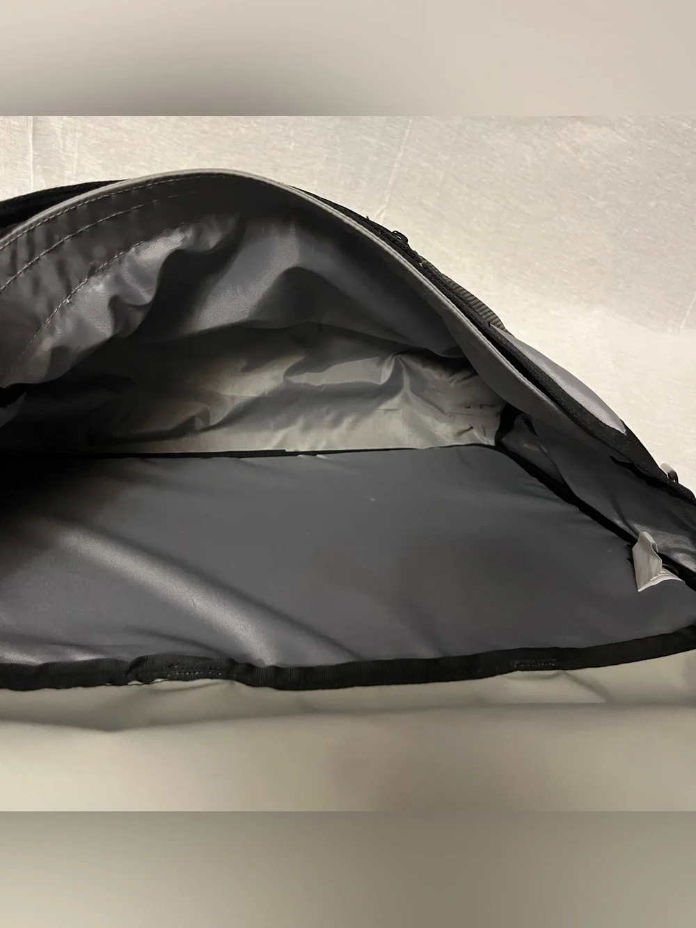Timbuk2 black laptop